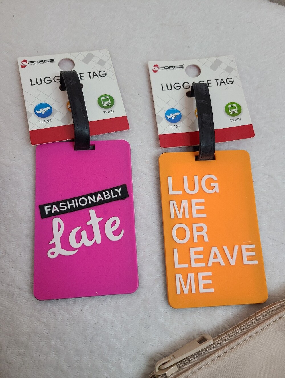 4pc Travel Luggage Accessory Set - Pouches, Luggage Tags, Strap - Picture 3 of 5